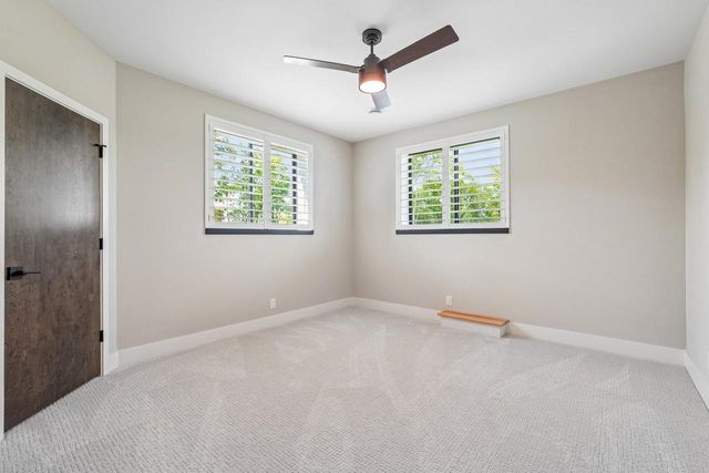 N69W17970 Haven DRIVE, Menomonee Falls, WI 53051