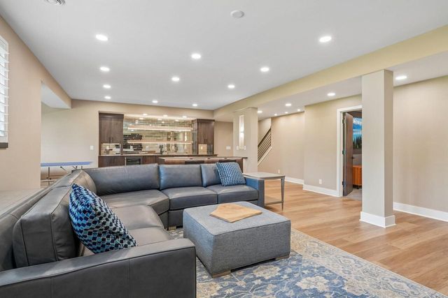N69W17970 Haven DRIVE, Menomonee Falls, WI 53051
