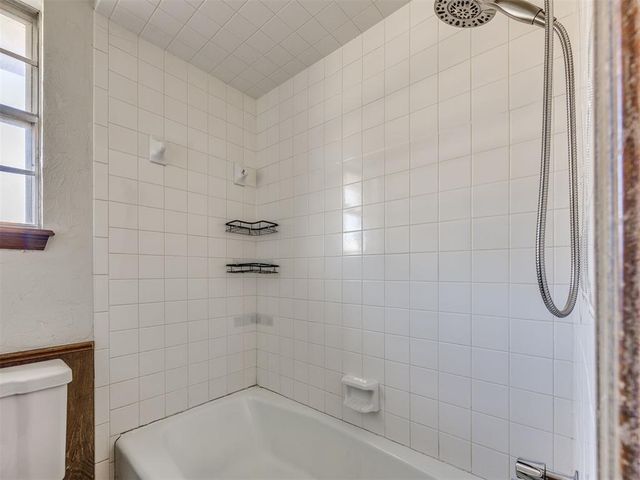 313 W Grand Teton Court, Yukon, OK 73099
