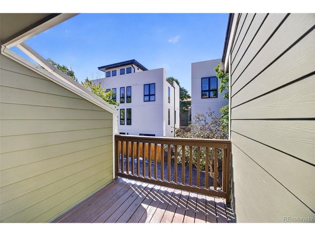 540 S Forest St 4-202, Denver, CO 80246