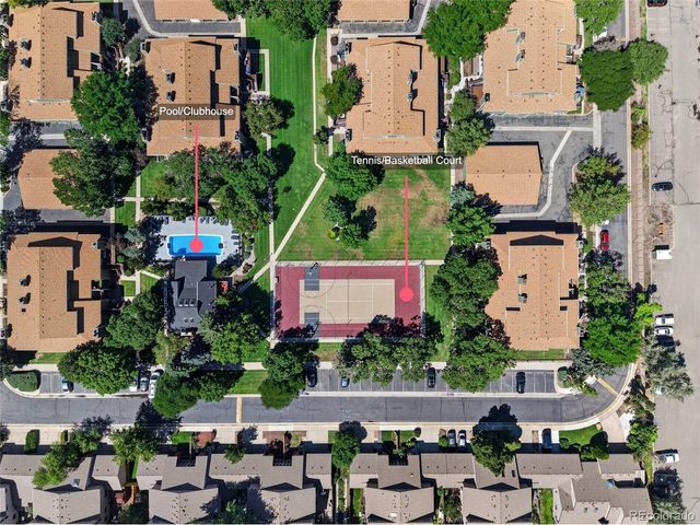 540 S Forest St 4-202, Denver, CO 80246