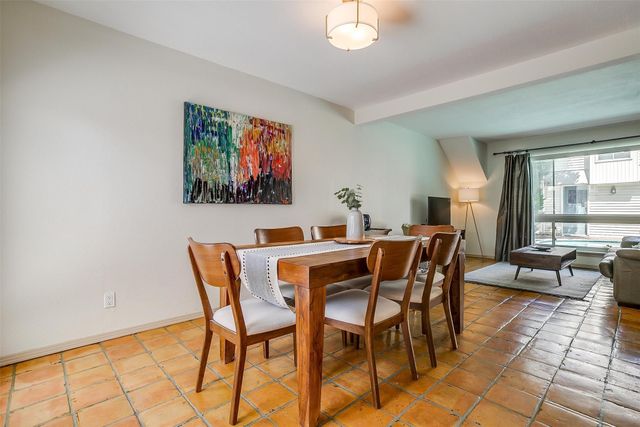 2710 Douglas Avenue 114, Dallas, TX 75219