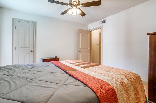 2710 Douglas Avenue 114, Dallas, TX 75219