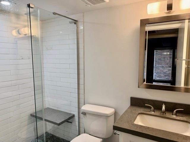 121 E 12th Street 2, Houston, TX 77008