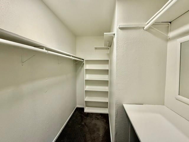 121 E 12th Street 2, Houston, TX 77008