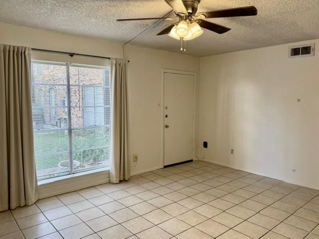 121 E 12th Street 2, Houston, TX 77008