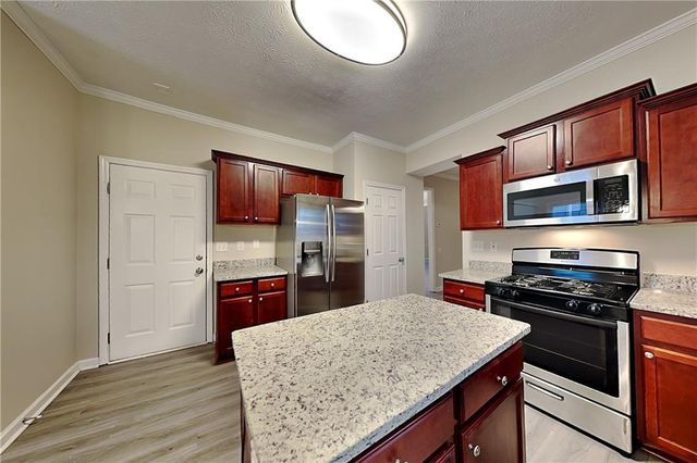 10010 Feather Sound Court, Alpharetta, GA 30022