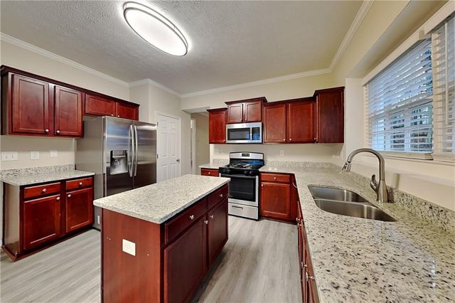 10010 Feather Sound Court, Alpharetta, GA 30022