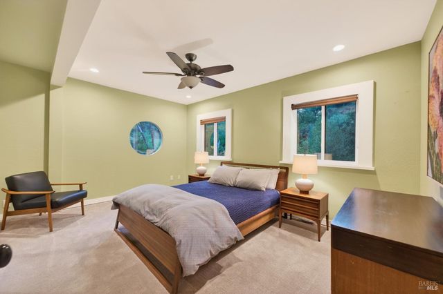 116 Hill Rd, Glen Ellen, CA 95442