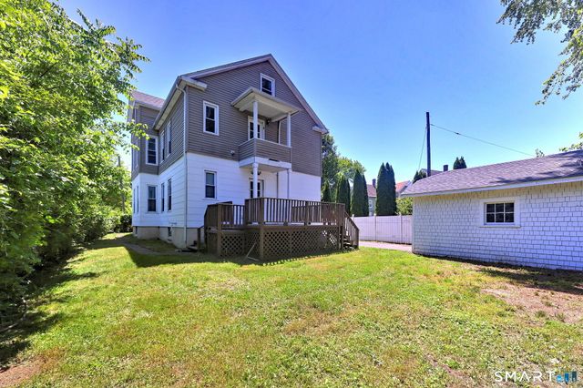 31 Winthrop Street, Meriden, CT 06451
