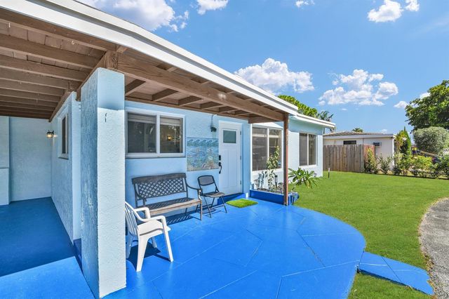 1218 SW 2ND Avenue, Pompano Beach, FL 33060