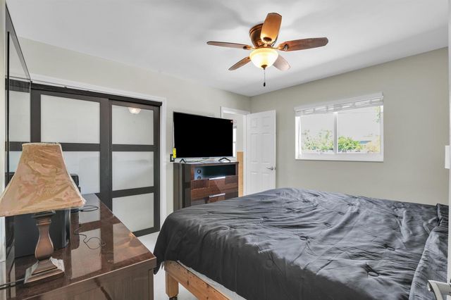 1218 SW 2ND Avenue, Pompano Beach, FL 33060