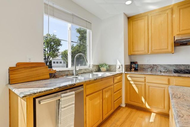 2041 Haines Place, Santa Clara, CA 95051