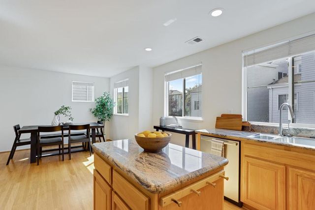 2041 Haines Place, Santa Clara, CA 95051