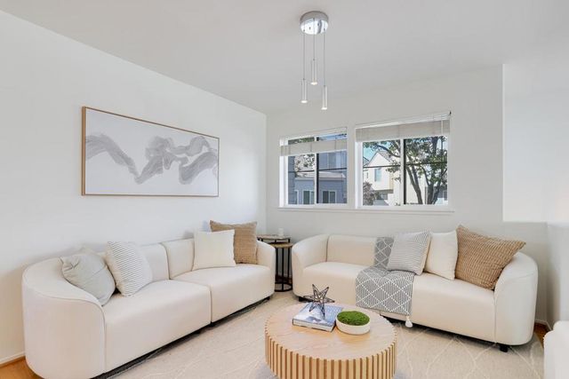 2041 Haines Place, Santa Clara, CA 95051