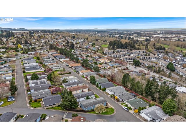 672 Sw SUNSET Way, Troutdale, OR 97060