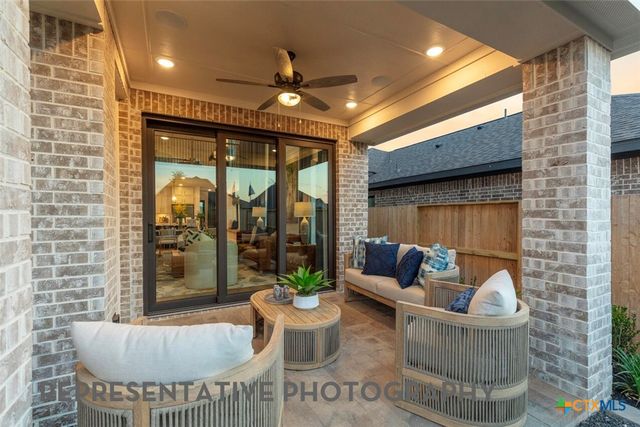 357 Blue Summit Bend, Liberty Hill, TX 78642