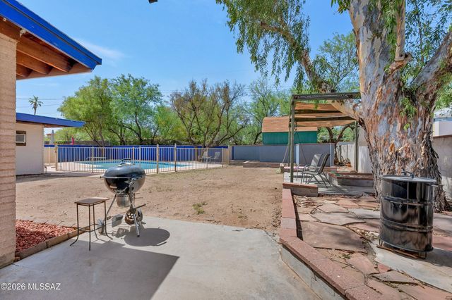 4232 E Poe Street, Tucson, AZ 85711