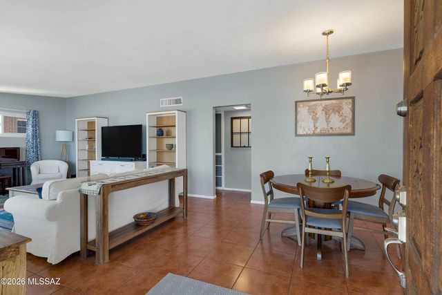 4232 E Poe Street, Tucson, AZ 85711