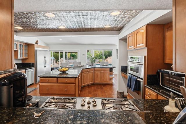 13126 Silver Saddle Ln, Poway, CA 92064