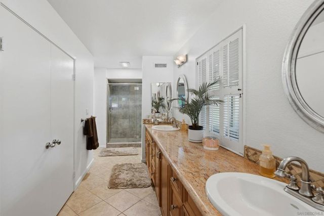 13126 Silver Saddle Ln, Poway, CA 92064