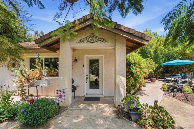 13126 Silver Saddle Ln, Poway, CA 92064