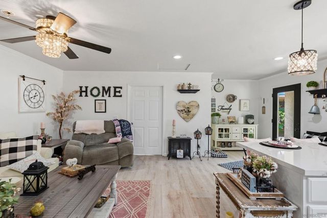 13126 Silver Saddle Ln, Poway, CA 92064