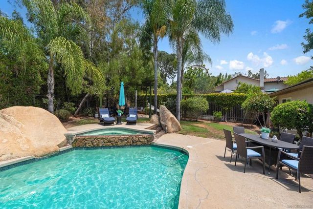 13126 Silver Saddle Ln, Poway, CA 92064