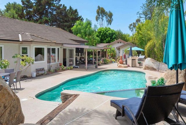 13126 Silver Saddle Ln, Poway, CA 92064