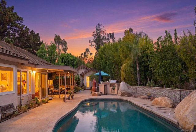 13126 Silver Saddle Ln, Poway, CA 92064