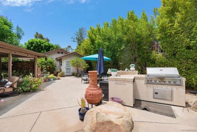 13126 Silver Saddle Ln, Poway, CA 92064