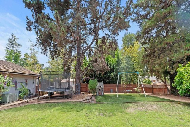 13126 Silver Saddle Ln, Poway, CA 92064