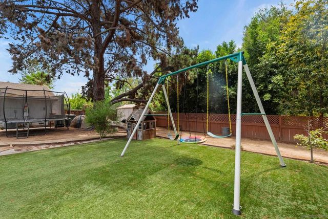 13126 Silver Saddle Ln, Poway, CA 92064