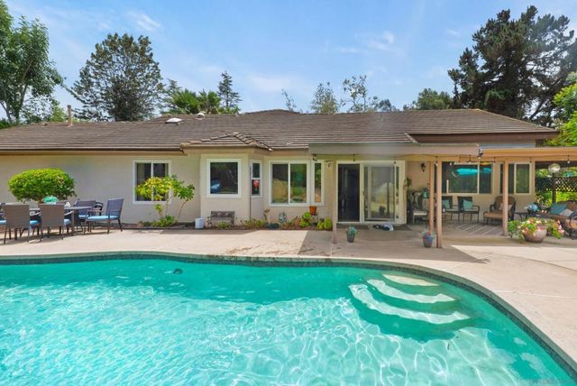 13126 Silver Saddle Ln, Poway, CA 92064