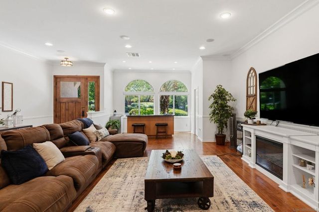 13126 Silver Saddle Ln, Poway, CA 92064