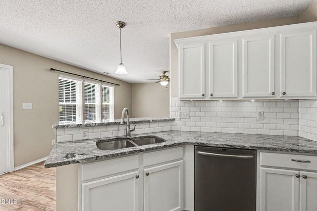 1019 Penncross Drive, Raleigh, NC 27610