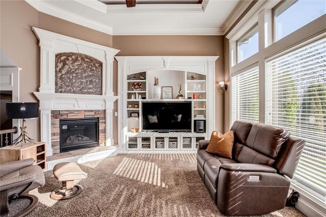 8005 Belford Street, Shawnee, KS 66218