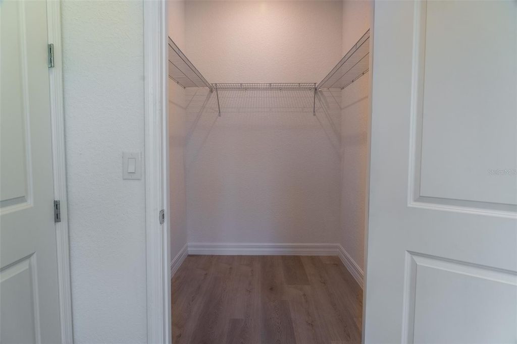 Image 23 of property listing at 16559 SW 48TH TERRACE, Ocala, FL 34473