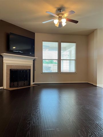 8855 Distant Woods Drive, Houston, TX 77095