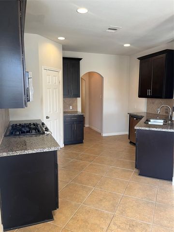 8855 Distant Woods Drive, Houston, TX 77095