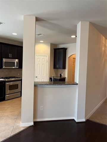 8855 Distant Woods Drive, Houston, TX 77095