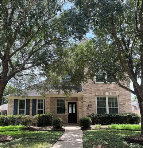 8855 Distant Woods Drive, Houston, TX 77095