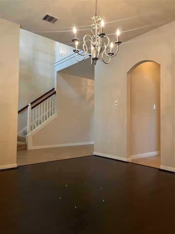 8855 Distant Woods Drive, Houston, TX 77095