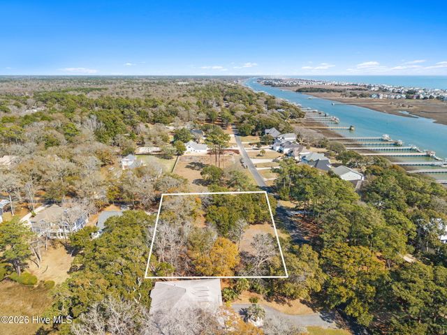 2145 Lands End Way SW, Supply, NC 28462