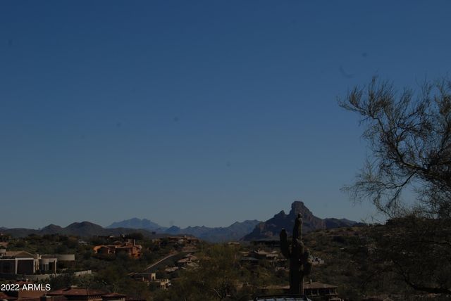 15240 E CHOLLA CREST Trail 5, Fountain Hills, AZ 85268