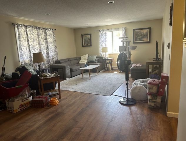 49 Dennis Street I, Attleboro, MA 02703
