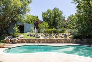877 S 200 E, Farmington, UT 84025
