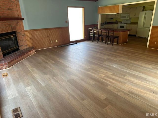 5716 Berry Lane, Evansville, IN 47710