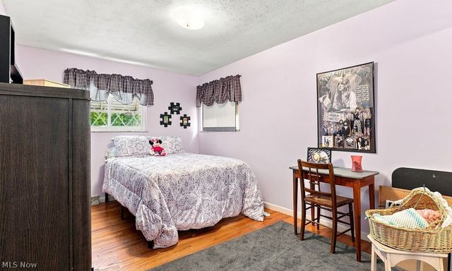 28520 Spruce Drive, North Olmsted, OH 44070