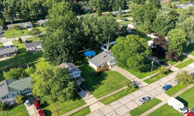 28520 Spruce Drive, North Olmsted, OH 44070